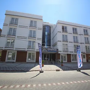 Citkoylu & Apart *** Akçay